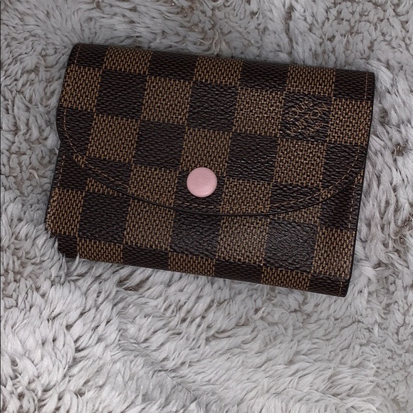 Louis Vuitton (Rosalie Coin Purse) - Picture 3 of 7